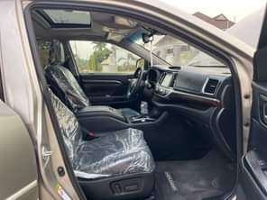 A picture of BIG MEN DEALZ FOREIGN USED TOYOTA HIGHLANDER LIMITED YEAR 2014