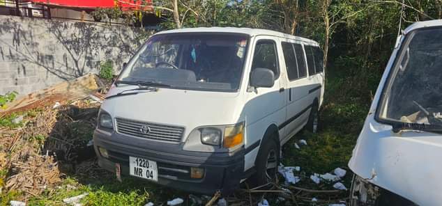 used toyota hiace