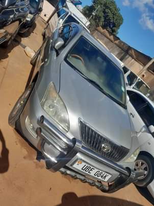A picture of Toyota harrier