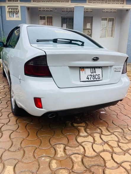 A picture of Subaru legacy UBN