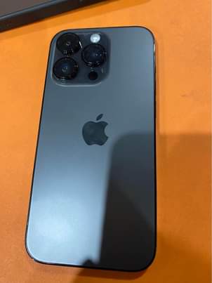 iPhone M.