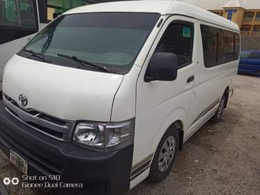 A picture of Toyota Haice bus Hummer 2 for sale Super clean body