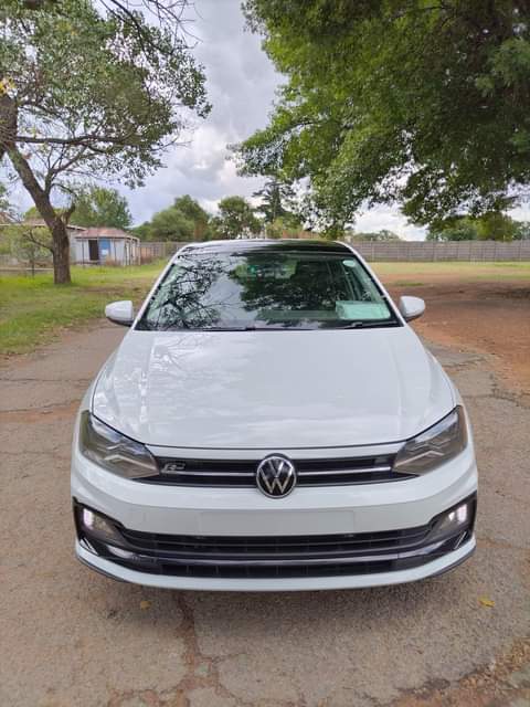 Lahonda L.