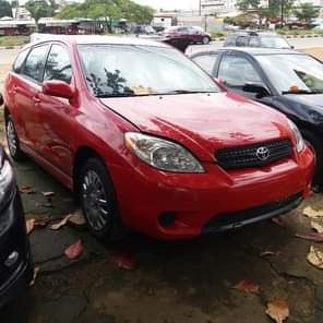 A picture of Clean Toyota matrix model 2008 Engine and gear on point