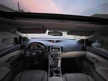 A picture of Tokumbo 010 Venza fullest options V6 with panoramic roof price