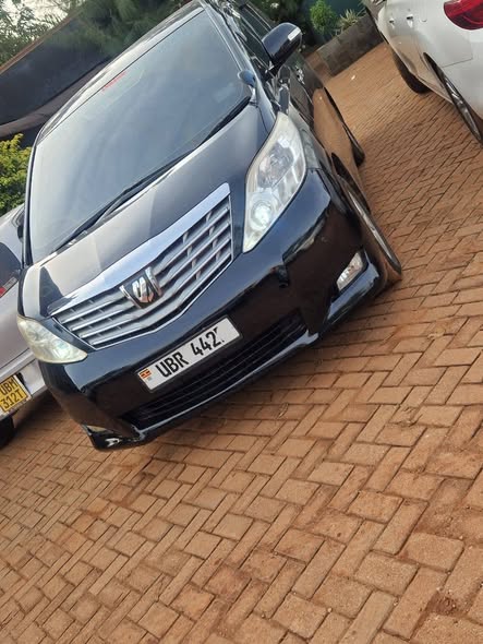 toyota alphard
