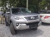 used toyota fortuner
