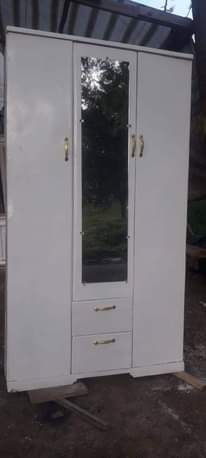 A picture of Furnitures