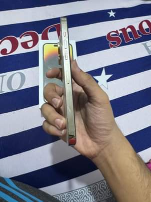 A picture of IPHONE 14