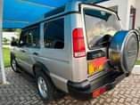A picture of LAND ROVER DISCOVER