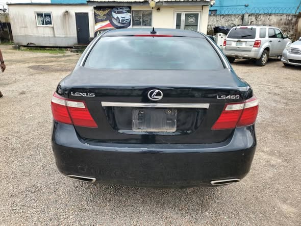 A picture of TOYOTA LEXUS FOR SALE