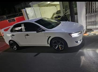 mitsubishi lancer