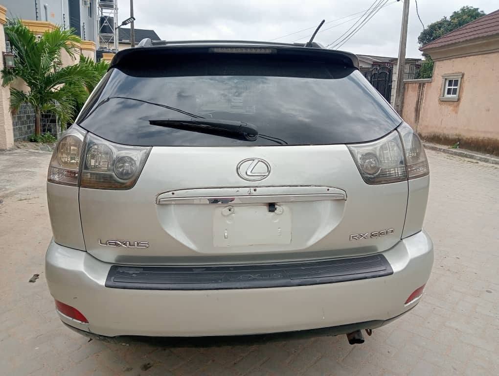 A picture of Lexus RX330 registered good engine and gear AC working fine