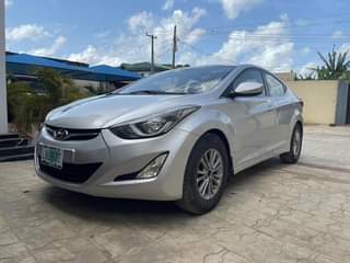 A picture of Hyundai Elantra 2015