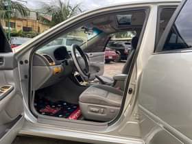 A picture of Another awoof few months Nigerian used 2005 Toyota Camry LE