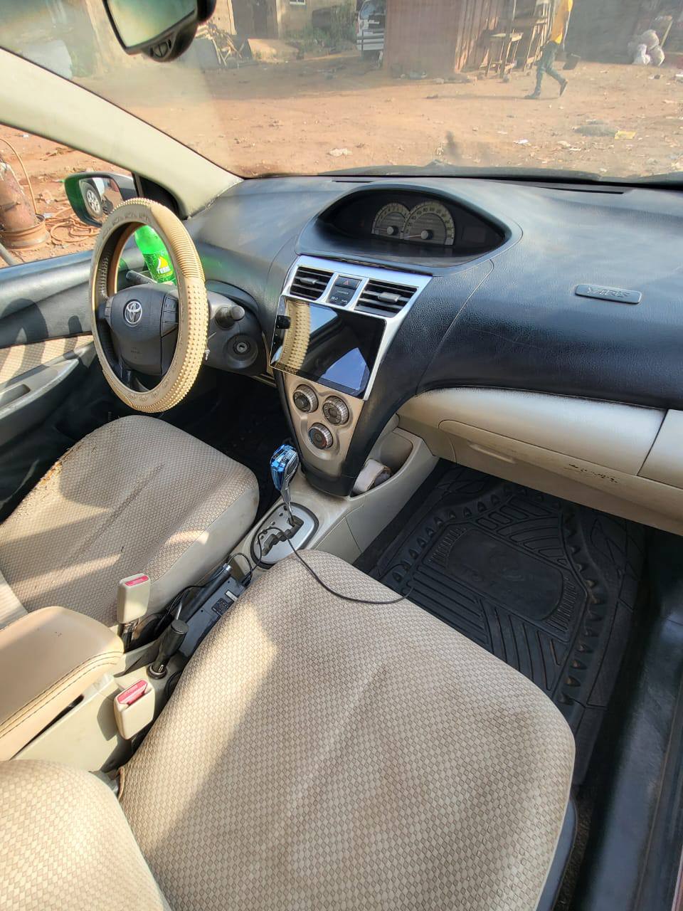 A picture of 2006 Toyota Yaris Automatic