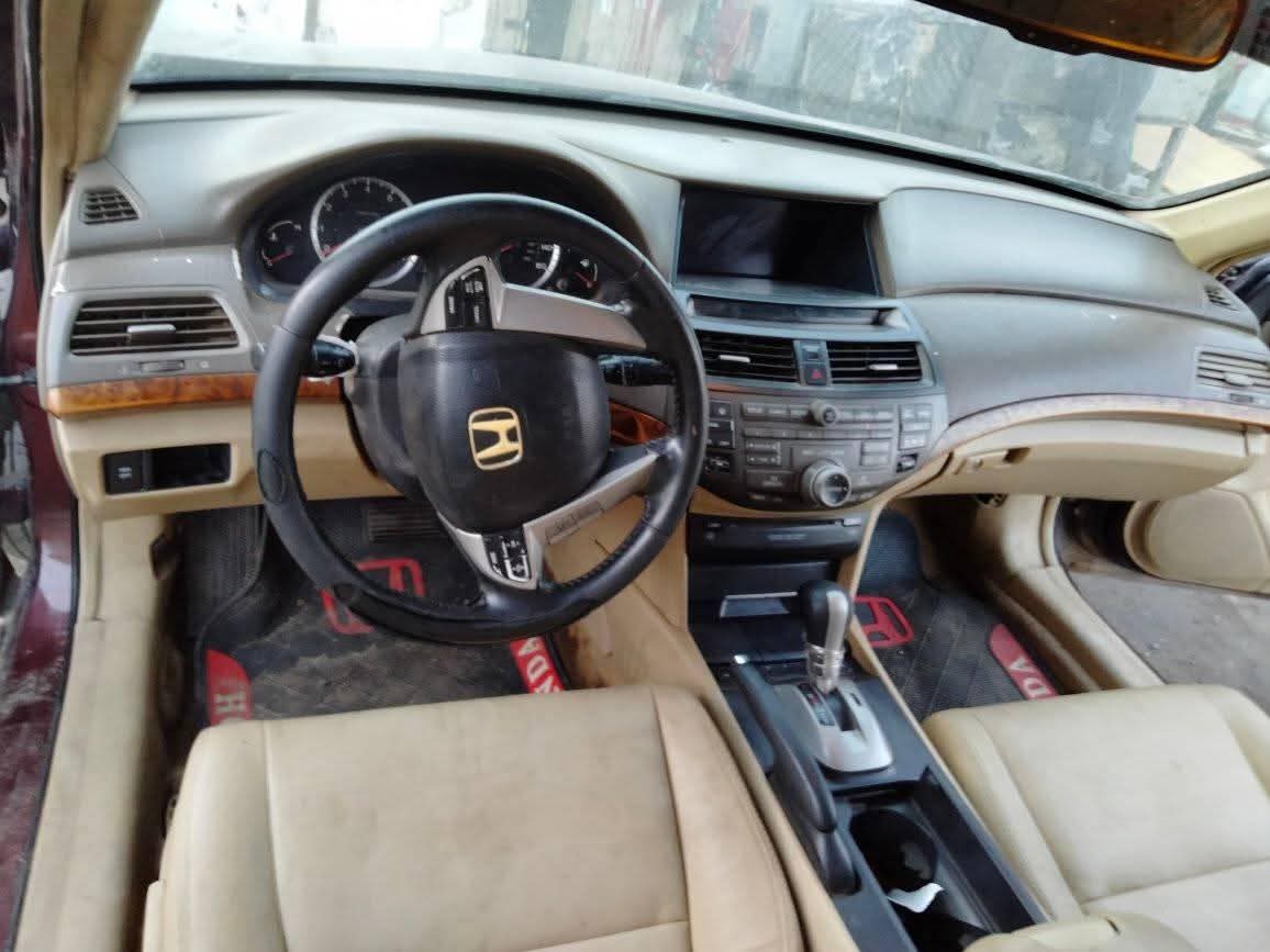 A picture of Honda accord 2008
