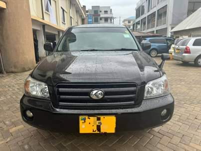 A picture of TOYOTA KLUGGER