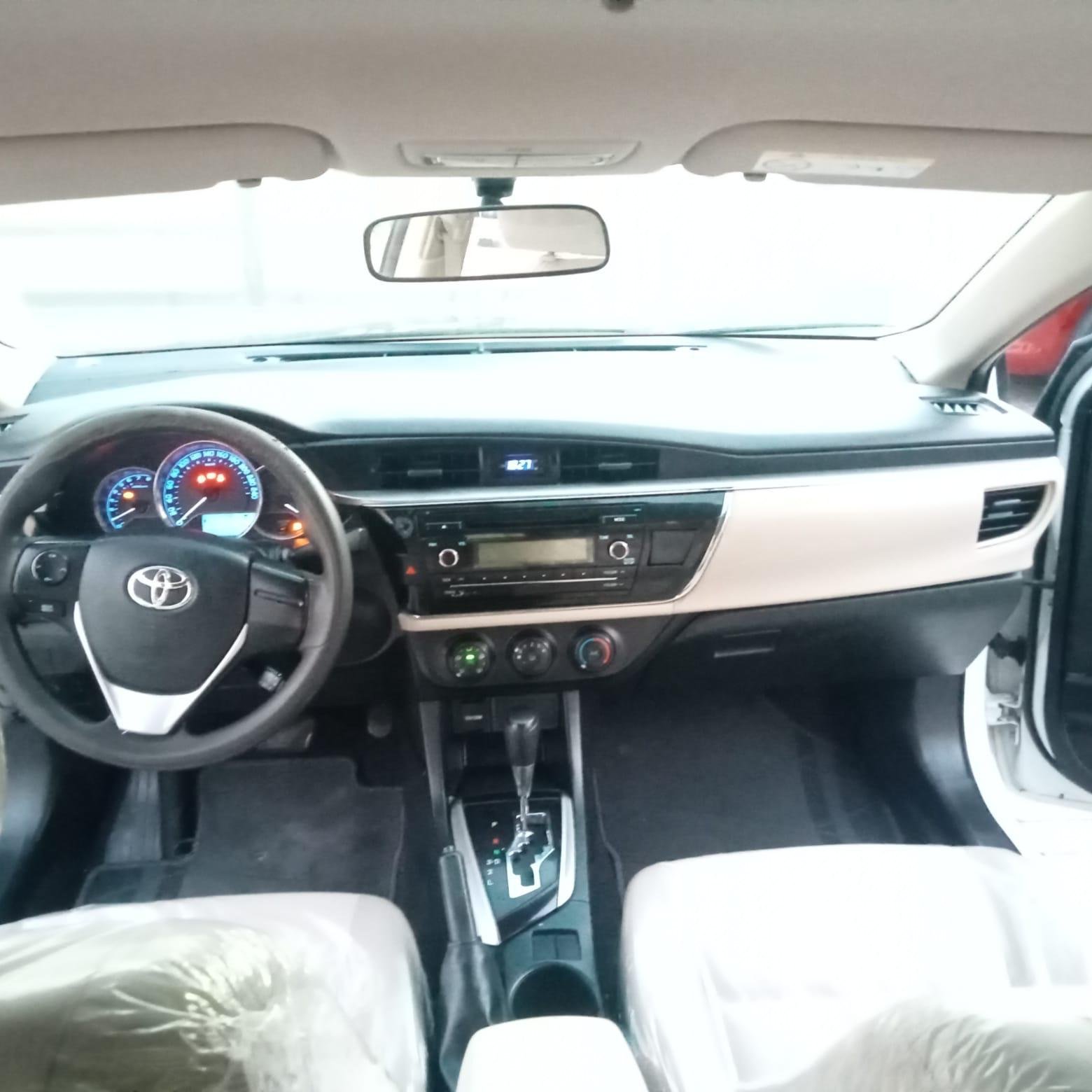 A picture of 2015 Toyota corolla