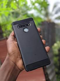 A picture of LG style 6