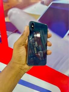 A picture of iPhone X 256GB Face Truetone