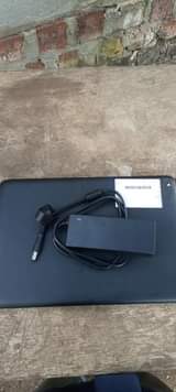 A picture of Dell latitude Celeron R N4100 portable laptop at 450 000