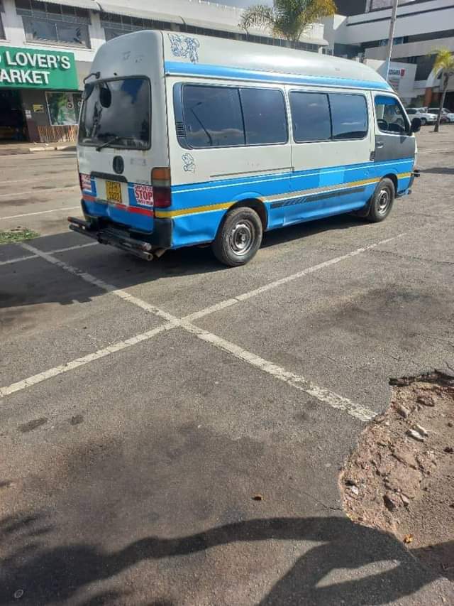 used toyota hiace