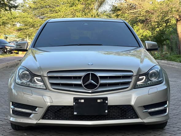 A picture of MERCEDES BENZ