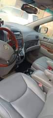 A picture of Toyota sienna