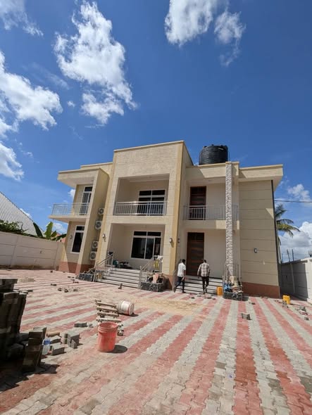 A picture of Mansion for rent