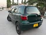 A picture of ONSALE FIMBO SANA VITZ CLAVIA TOYOTA VITZ Reg number D