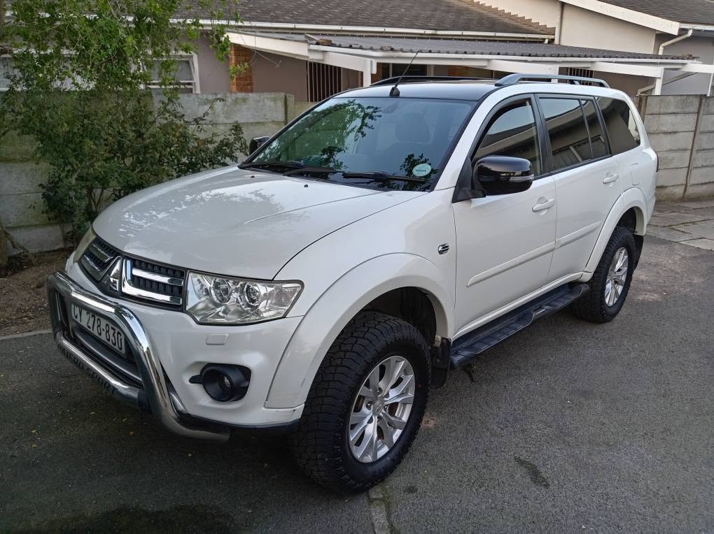 used mitsubishi pajero