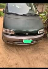 A picture of Nissan Serena