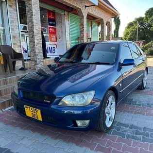 used toyota altezza