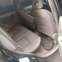 A picture of Rav4 2004 model Engine and Gear perfect AC Super chilling