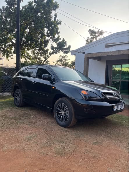 A picture of 2008 Toyota Harrier