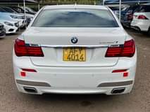 classifieds/cars bmw