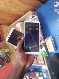 A picture of OPPO GB128 NI LAKI NA50 GB 64 NI 140 GB