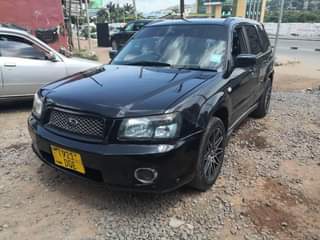 A picture of Subaru Forester SG5 9M ipo mwanza tajiri anashida