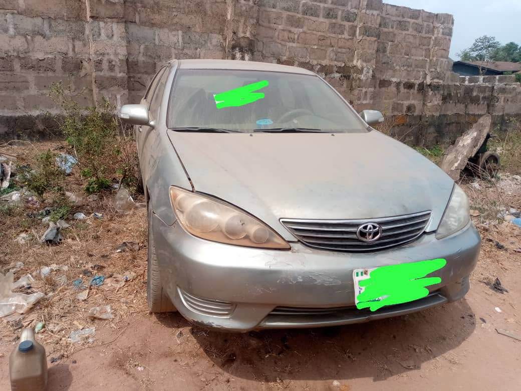 A picture of Distress sale Firstbody Toyota Camry v6 