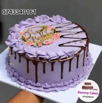 A picture of  birthdaycake cakecakescakes freshcake strawberry vanilla chocolate
