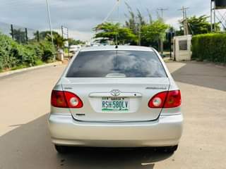 A picture of 2004 Corolla