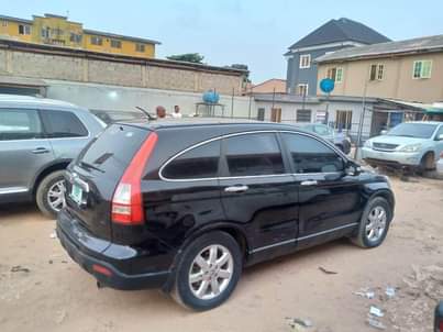 A picture of First user Honda CR V 2007
