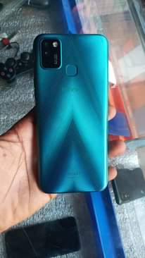 A picture of infinix smart 6