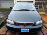 A picture of Honda Odyssey 2000
