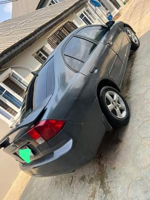 A picture of 2005 Honda civic