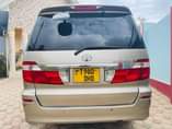 A picture of Toyota Alphard