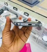 A picture of Samsung galaxy S20 Ultra