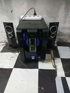 A picture of NAUZ SABUFA SEAPIANO HAINA BLUETOOTH MDUNDO WA KUFA MTU 0692018770