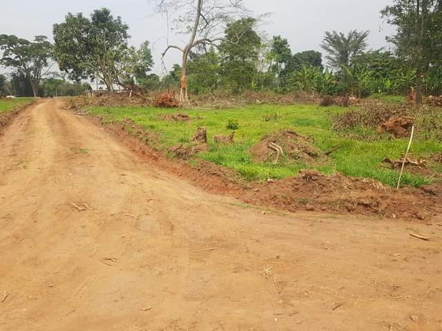 A picture of WAKISO KAKIRI GOBERO TOWN MAIN ROAD ESTATE 25M 35M